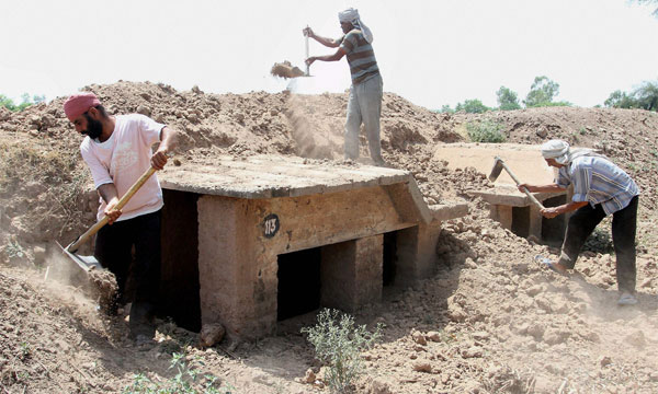 Jammu Border Dwellers Demand Bunkers