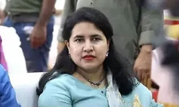 Veena says that since she is the Chief Minister's daughter, she is trying to get involved in the case