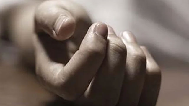 A woman committed suicide in Kannur; The defendants tried the friend for five hours