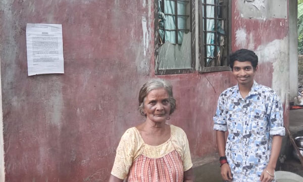 Three lakhs to be paid within two days; Destitute and elderly widow's family under threat of foreclosure