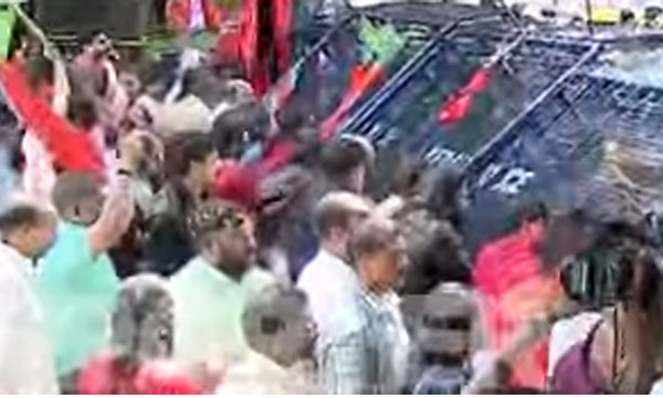 തിരുവനന്തപുരം കോര്പ്പറേഷനില് ബിജെപി പ്രതിഷേധം ; പോലീസ് ആറുവട്ടം ജലപീരങ്കി പ്രയോഗിച്ചു
