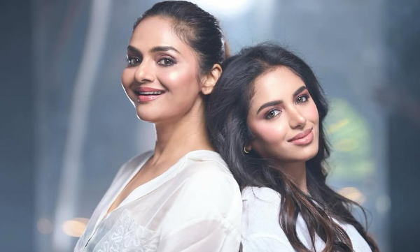 social-media-has-taken-over-the-beautiful-pictures-of-madhoo-with-her-daughter