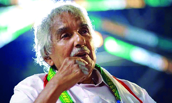 The little boy who hated loneliness; Oommen Chandy, who was strong in crowds