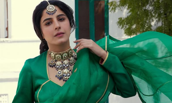 i-am-getting-less-opportunities-in-malayalam-says-isha-talwar