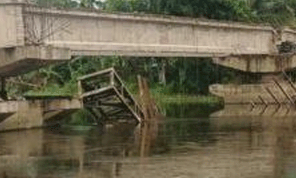 Bridge span collapses in Chennithala, two missing workers die