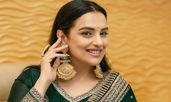 Shweta Menon is the president of the star organization, and Kukuparameswaran is the general secretary.