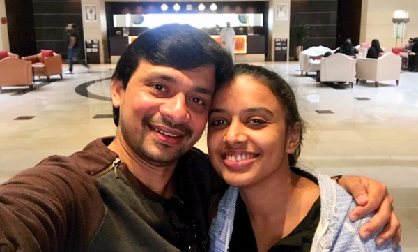 Husband -wishes- Sitharaya -on -her -wedding- anniversary