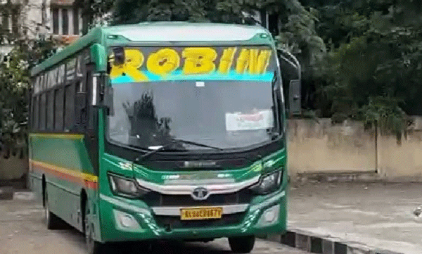 robin-bus-taken-into-custody-again-by-tamil-nadu-rto