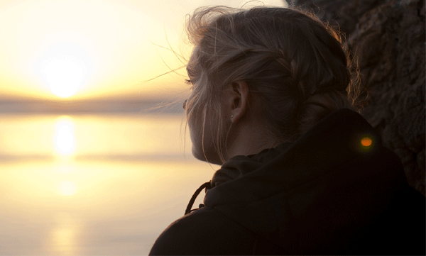 bank-employee-fired-after-25-years-replaced-by-ai-chatbot-she-helped-train