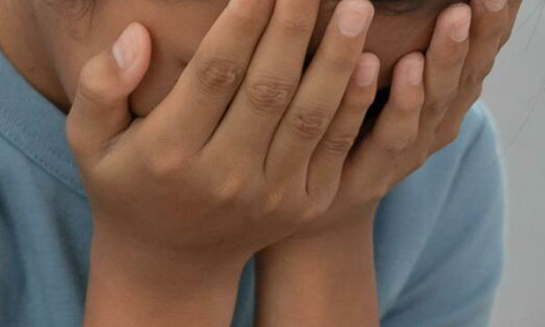 defecating in trousers; A four-year-old boy was burned by his mother with a shovel