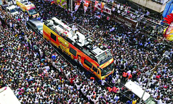 Vijay denied permission to visit disaster site; Posters in Karur and Namakkal calling him 'murderer'