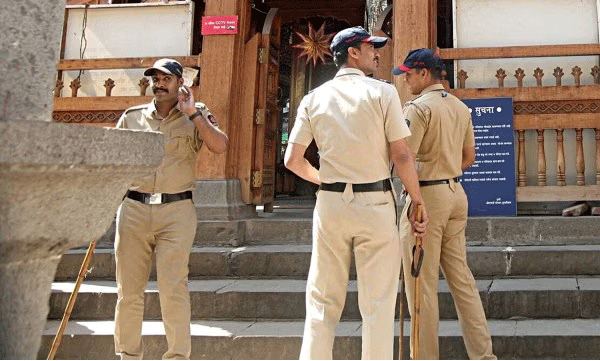 mother-murder-case-minor-daughter-and-four-friends-arrested-in-bengaluru