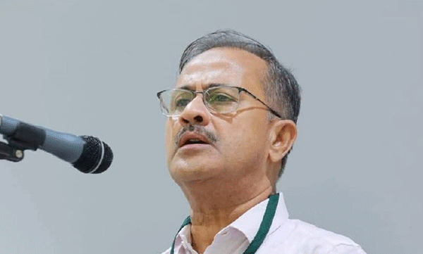 PMA Salam makes controversial remarks against the Chief Minister; 'PM signed the Shri because Pinarayi is a man and a woman'