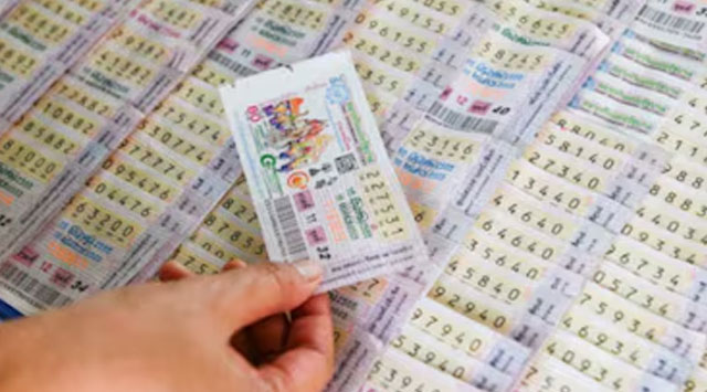 Vegetable seller hits 11 crore jackpot