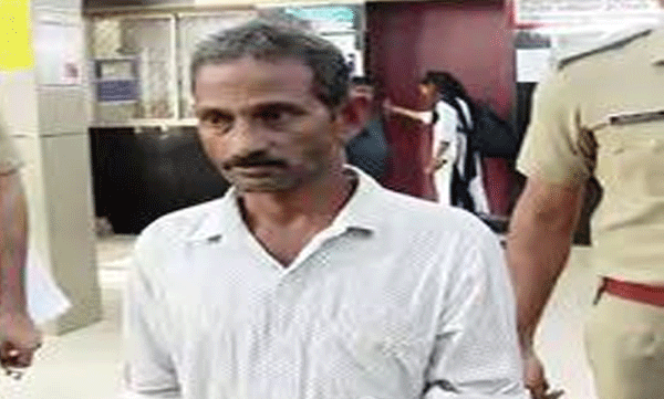 Incident of pushing a young woman off a train; Accused narrated everything to the police without any hesitation, evidence was collected at the railway station