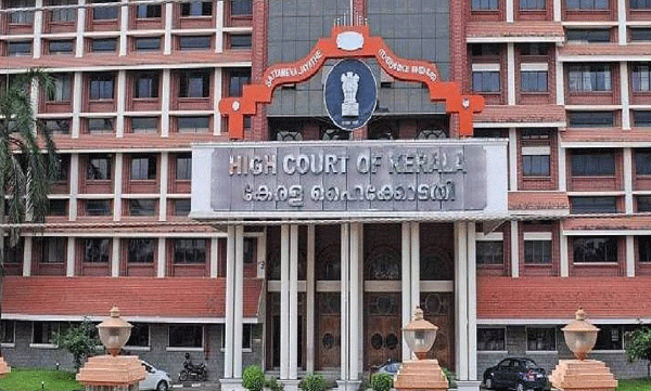 Guruvayur temple visit: High Court asks to consider extending time, orders reform in queue system