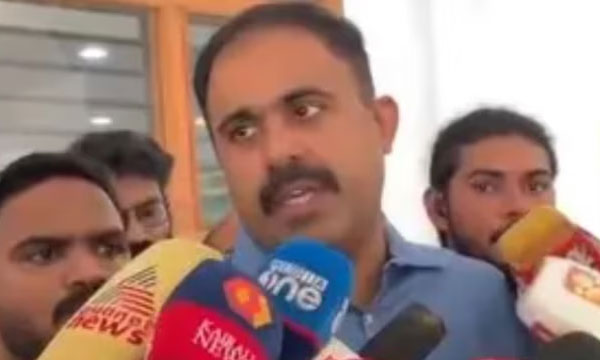 എന്തുകൊണ്ടാണ് സിപിഐഎം മുകേഷിനെയും പത്മകുമാറിനെയും പുറത്താക്കാത്തത് ; കോണ്‍ഗ്രസില്‍ പ്രതിസന്ധിയില്ലെന്ന് അബിന്‍വര്‍ക്കി