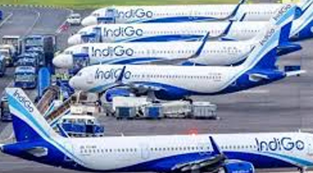 Central government against IndiGo; Routes will be cut; Slots will be given to other operators