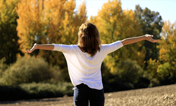 three-simple-ways-to-live-a-happy-life