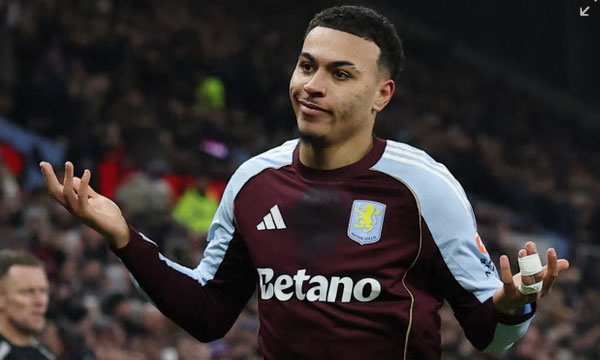 Aston Villa knocks out Manchester United; captain Bruno Fernandes' injury leaves the team in a dark place