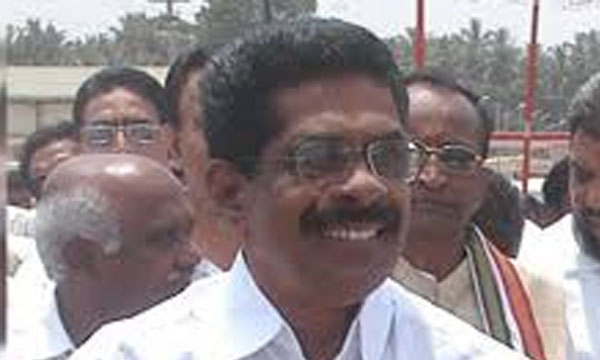 UDF is not a wayfarer's palace; it should not become the last refuge of opportunists, says Mullappally Ramachandran