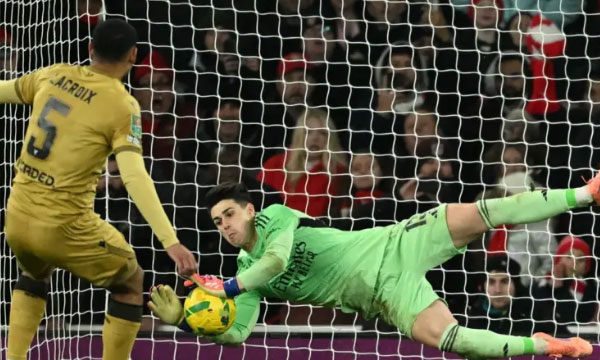 Arsenal win on penalty shootout; reach Carabao Cup semi-finals