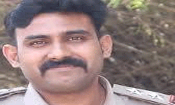 boys-who-write-in-their-eyes-drug-addicts-viral-si-speech-discussion