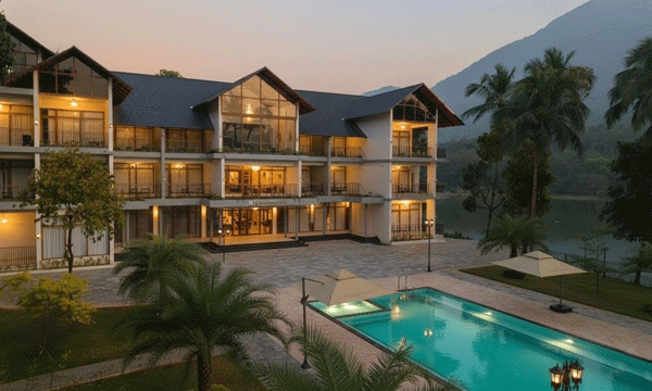 With water on three sides, and a leafy pond nearby; Malankara Palace Resort captivates tourists