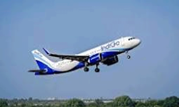 bomb-threat-indigo-flight-took-off-from-delhi-diverted-to-lucknow