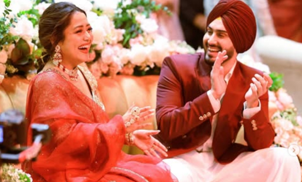 singer-neha-kakkar-clarifies-divorce-rumors