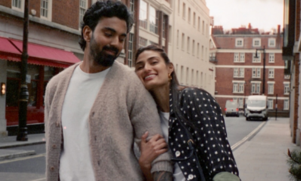 athiya-shetty-celebrates-third-wedding-anniversary-with-hubby-kl-rahul-with-an-unseen-romantic-pic