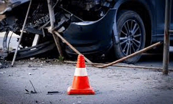 ksrtc-bus-accident-at-mannuthy