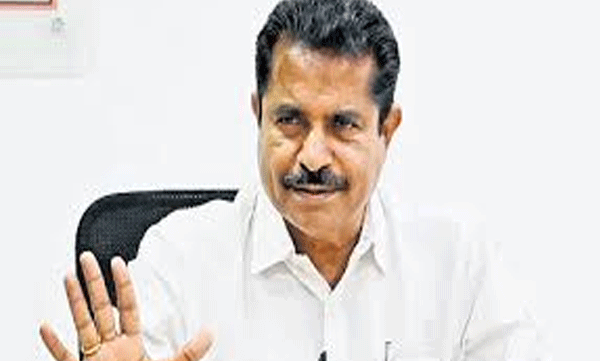 adoor-prakash-dismisses-tharoor-joins-cpm-rumours-and-nss-sndp-withdrawal-issue