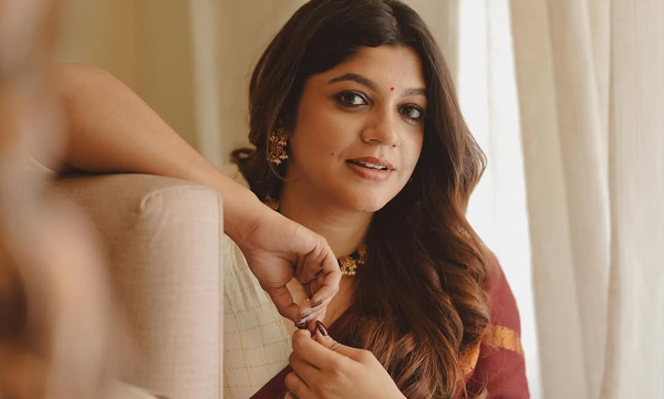 aparna-balamurali-emotional-note-on-soorarai-pottru-movie