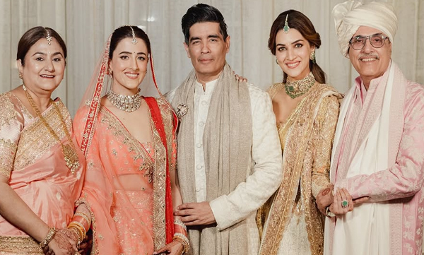 kriti-sanon-posts-emotional-thank-you-note-to-manish-malhotra-for-styling-family-at-sister-s-hindu-wedding