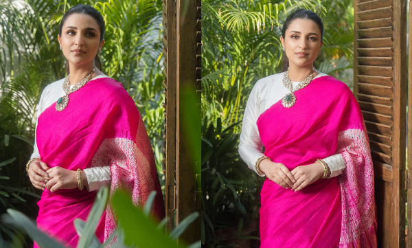 mumma-parineeti-chopra-stuns-in-a-pink-saree-