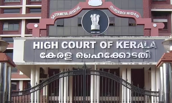 sabarimala-gold-theft-case-high-court-questions-petitioners-demanding-cbi-probe