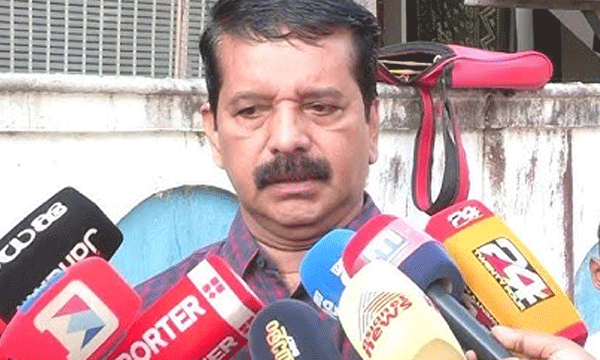 Meeting with KPCC leaders; A Suresh will be a candidate in Malampuzha