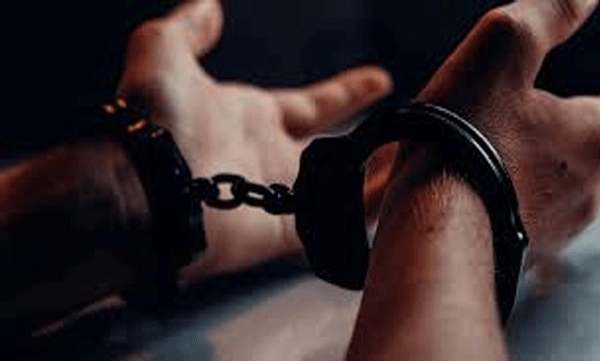 man-befriending-through-instagram-loots-gold-and-money-arrested-in-malappuram