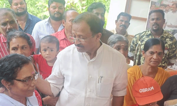 40,000 votes guaranteed; V. Muraleedharan will easily bag 10,000 more. BJP confident of a win in Kazhakoottam