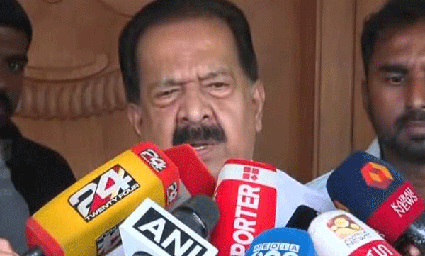 ramesh-chennithala-says-those-who-dont-get-seat-should-not-leave-congress-party