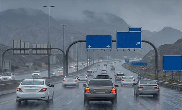 oman-braces-for-heavy-rain-and-strong-wind-on-march-23-weather-update