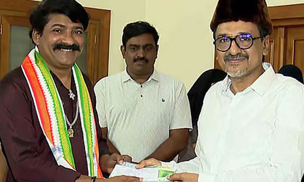 Sopana musician Njaralath Harigovindan joins Muslim League