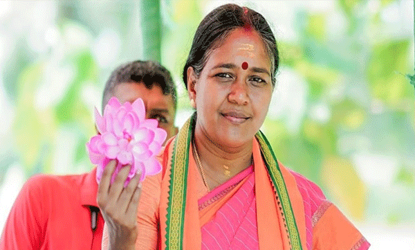 shobha-surendran-response-on-palakkad-congress-prasobh-councillor-sexual-harassment-complaint