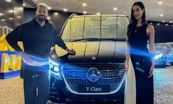 hardik-pandya-girlfriend-mahieka-sharma-became-first-owner-of-mercedes-benz-v-class-india
