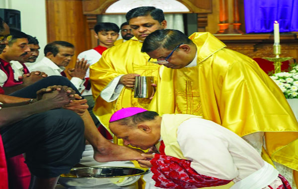  Easter celebration at Our Lady of the Assumption Cathedral, Kozhikode