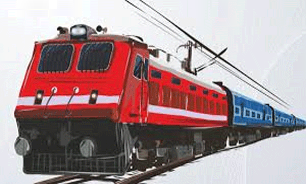 man-jumped-from-train-after-snathes-woman-gold-chain-and-phone