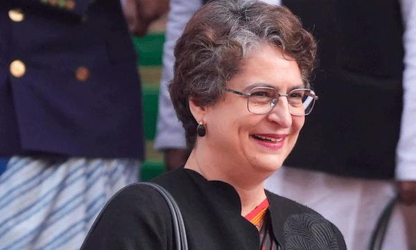 kerala-assembly-election-2026-state-government-does-not-allow-me-to-work-as-an-mp-alleges-priyanka-gandhi