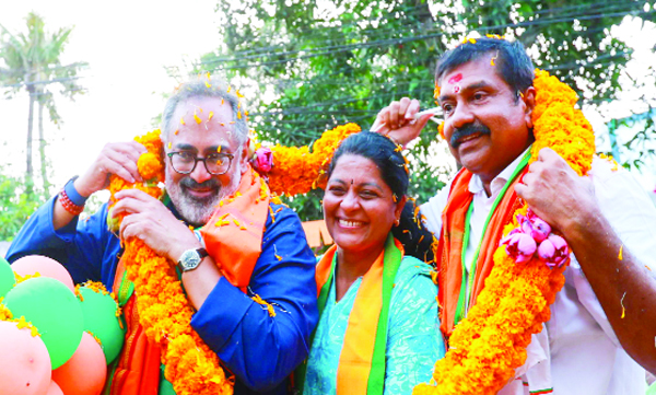 Congress League under remote control: Rajiv Chandrasekhar, allegations of secret deal