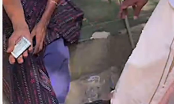 Congress alleges BJP distributed cash for votes; Election Flying Squad reaches the spot following controversy